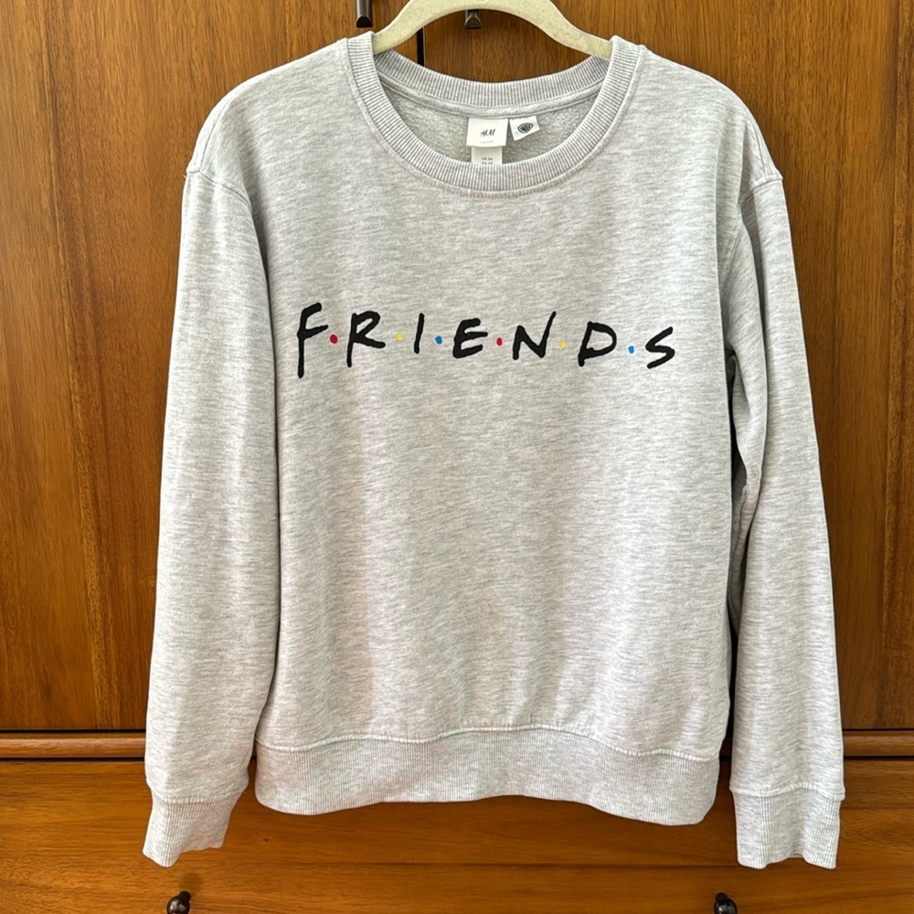 H&M Friends Sweatshirt, XS